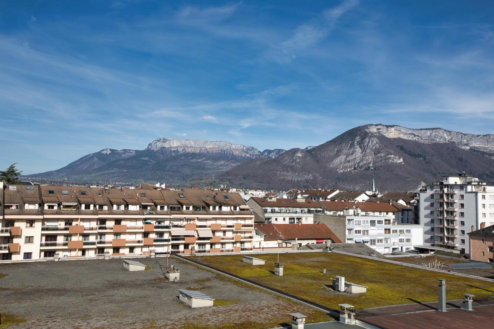 Le Sommet Citadin Avec Vue Apartment Annecy Luaran gambar