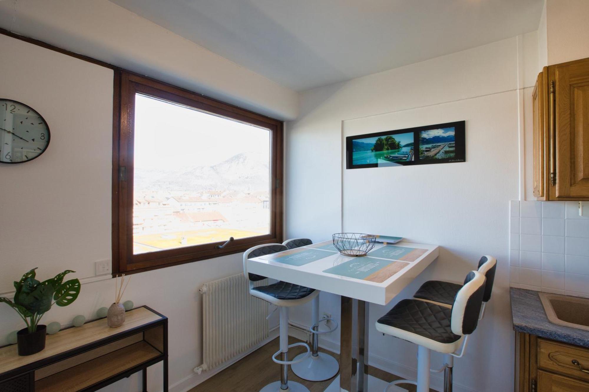Le Sommet Citadin Avec Vue Apartment Annecy Luaran gambar